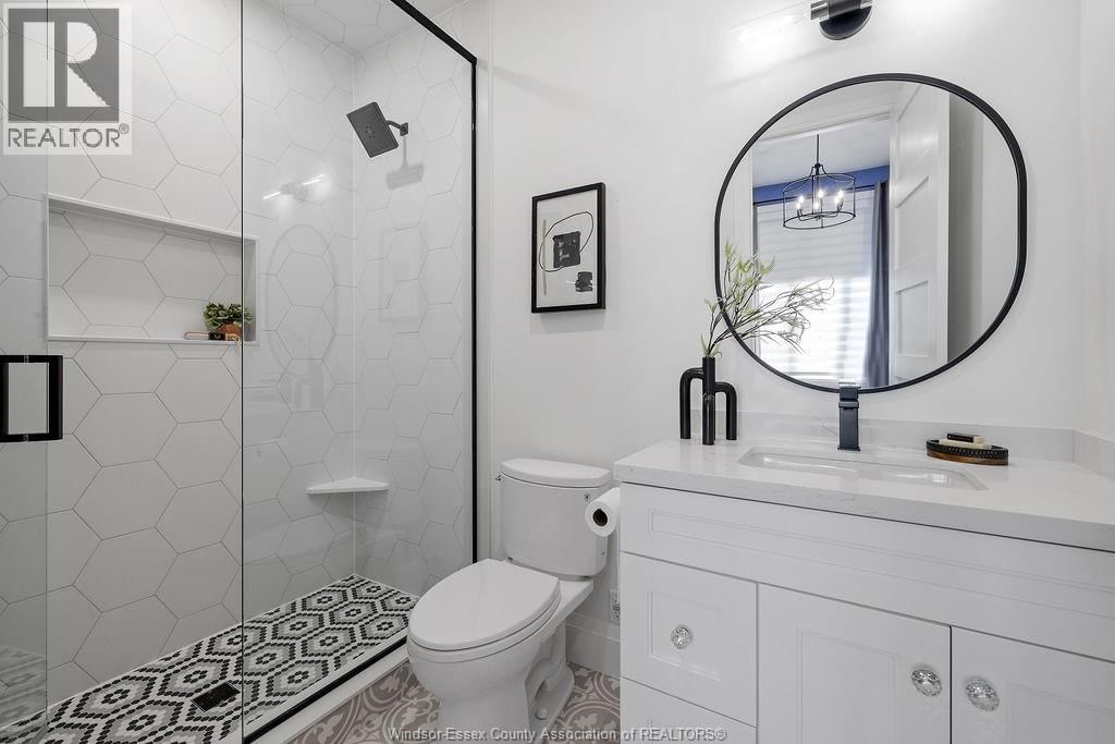 4450 CATERINA CRESCENT Image 25