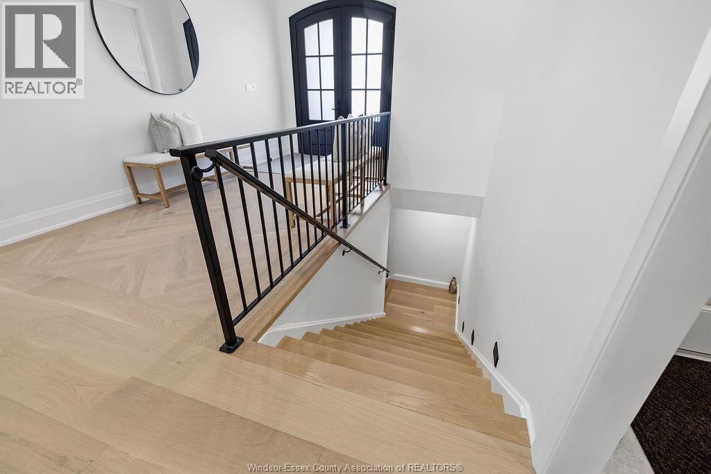 4450 CATERINA CRESCENT Image 29