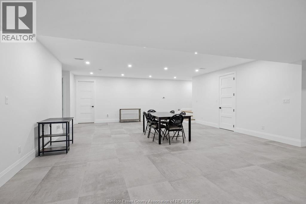 4450 CATERINA CRESCENT Image 30