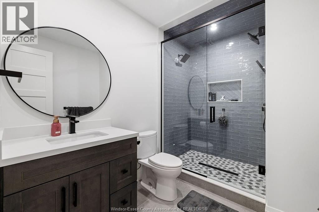 4450 CATERINA CRESCENT Image 35