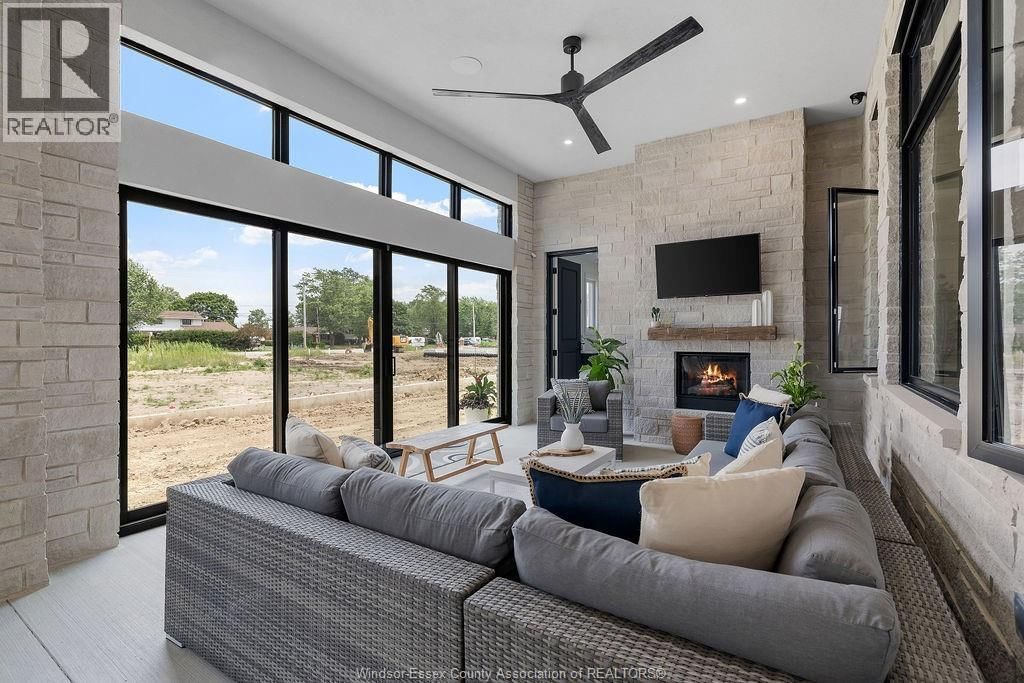 4450 CATERINA CRESCENT Image 42