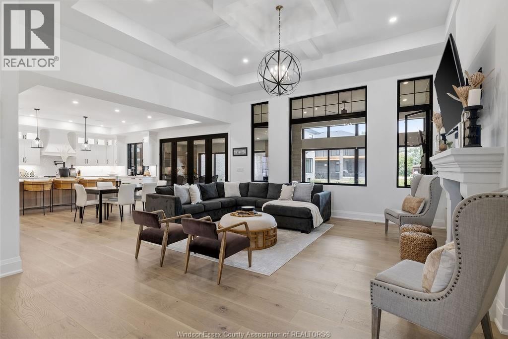 4450 CATERINA CRESCENT Image 7