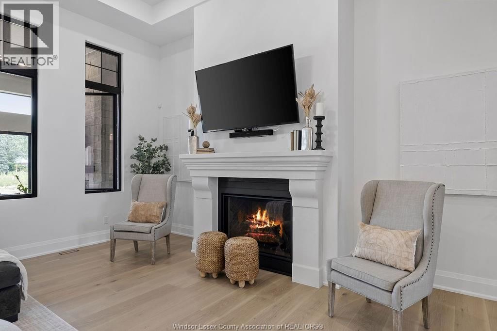 4450 CATERINA CRESCENT Image 8