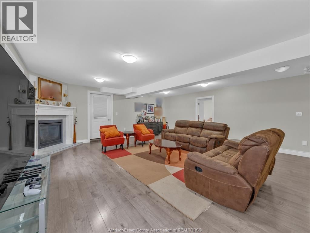 3112 ARPINO AVENUE Image 26