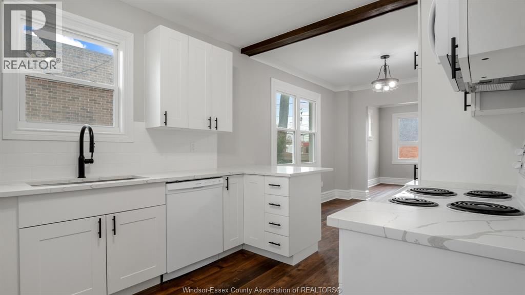 821-823 VILLAIRE Image 10