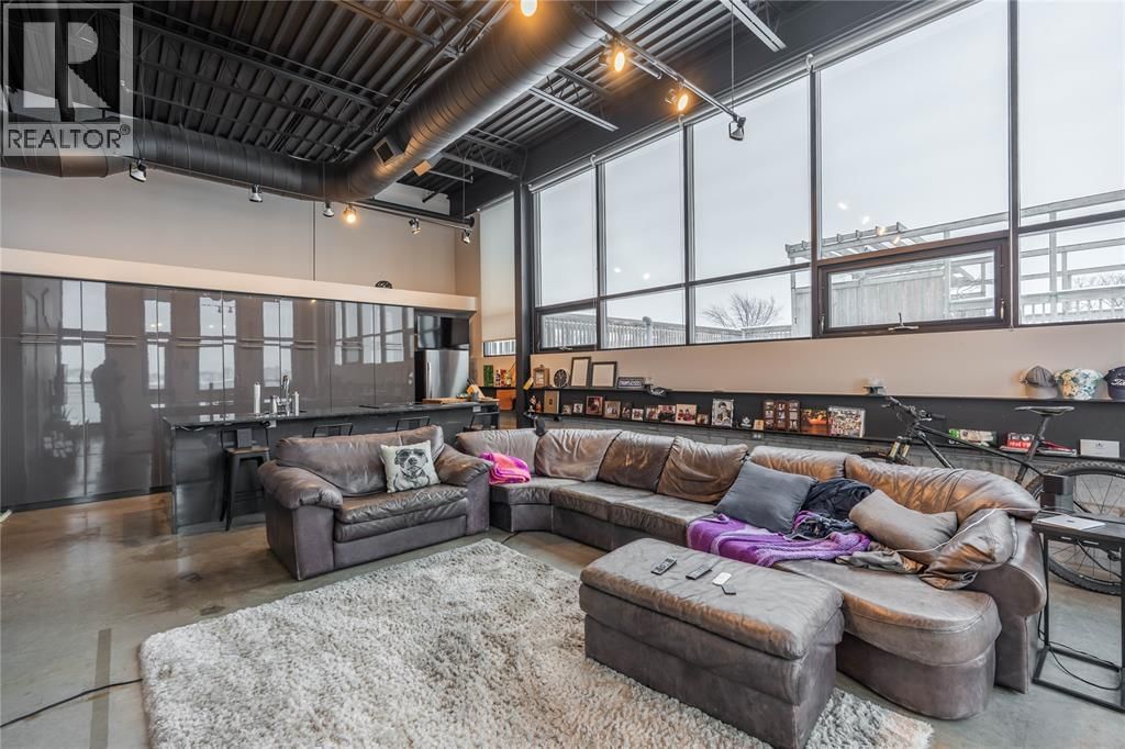 140 FRONT STREET Image 16