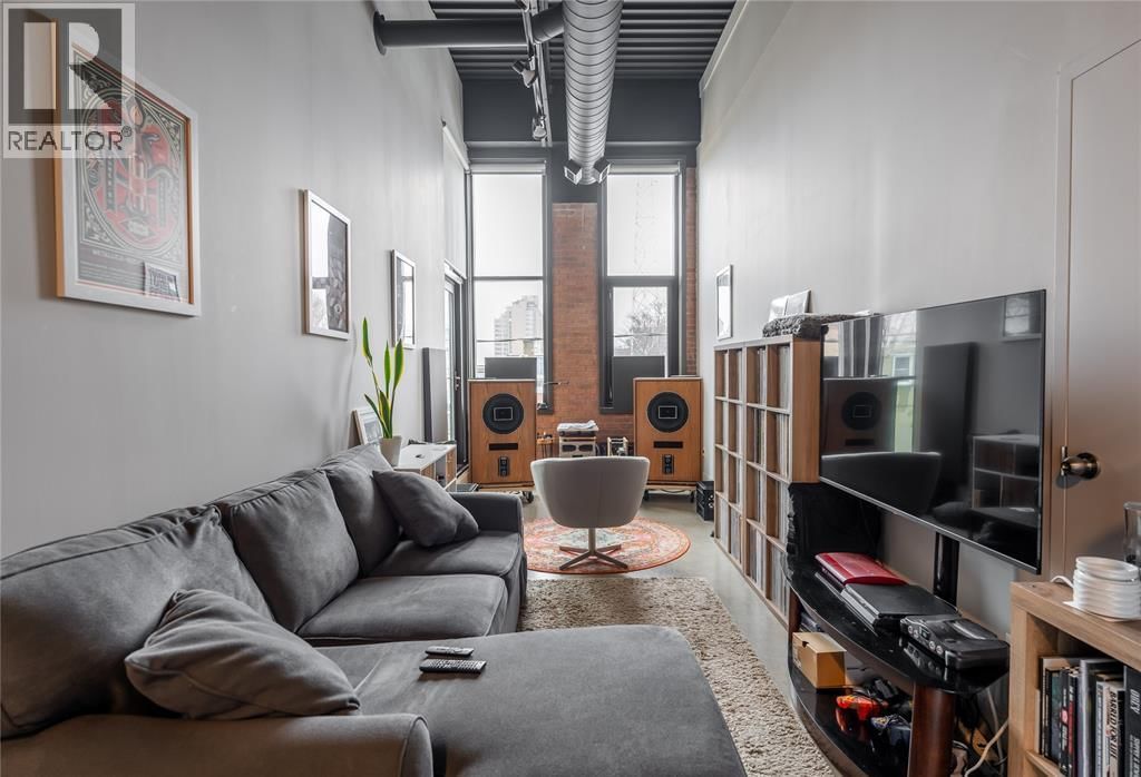 140 FRONT STREET Image 22