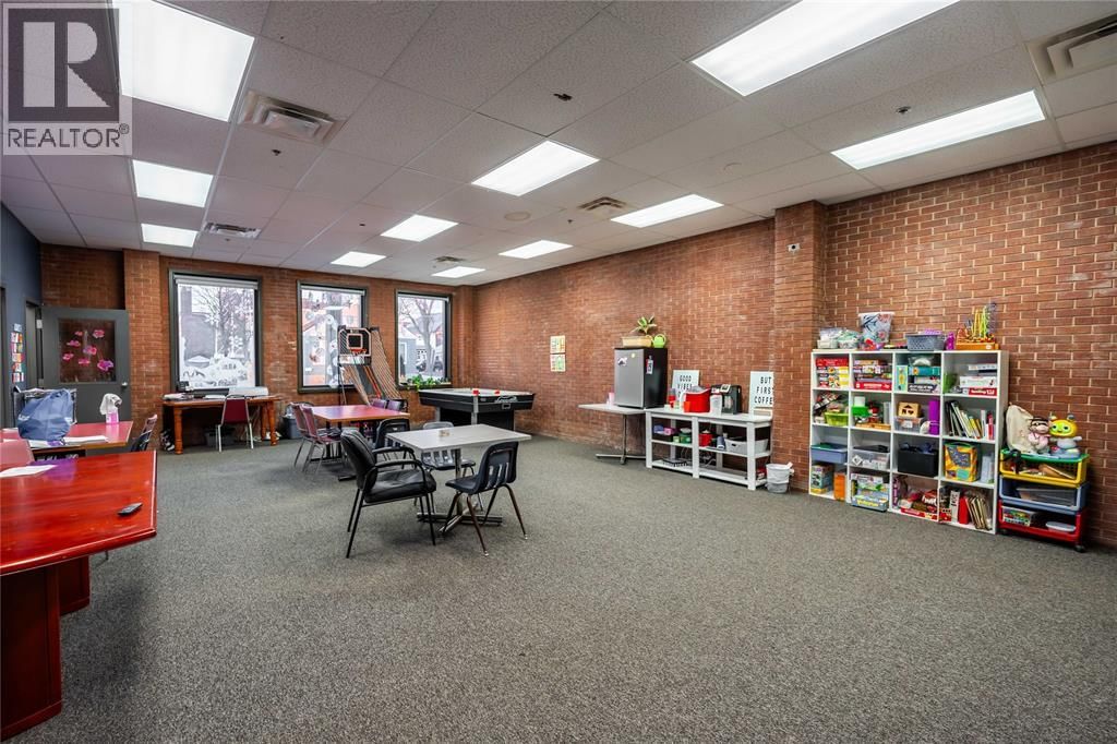 140 FRONT STREET Image 46