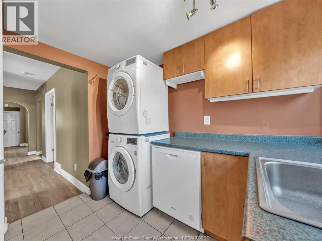 2347 TOURANGEAU ROAD Image 16