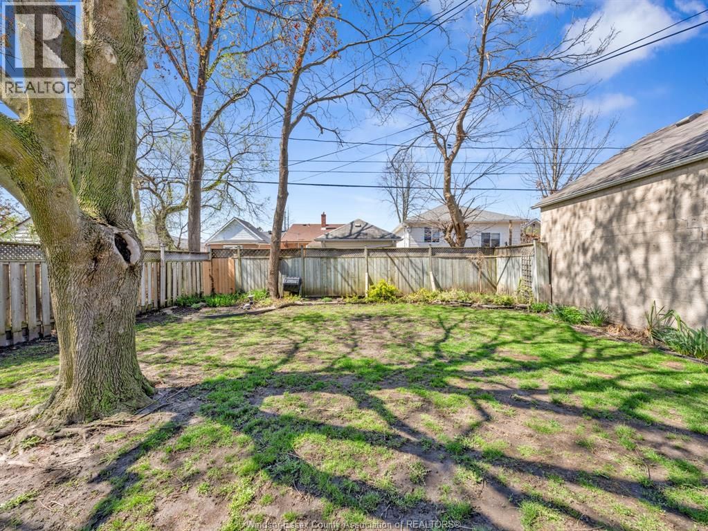 2347 TOURANGEAU ROAD Image 34