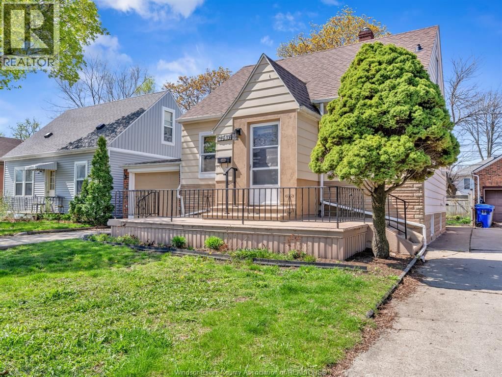 2347 TOURANGEAU ROAD Image 4