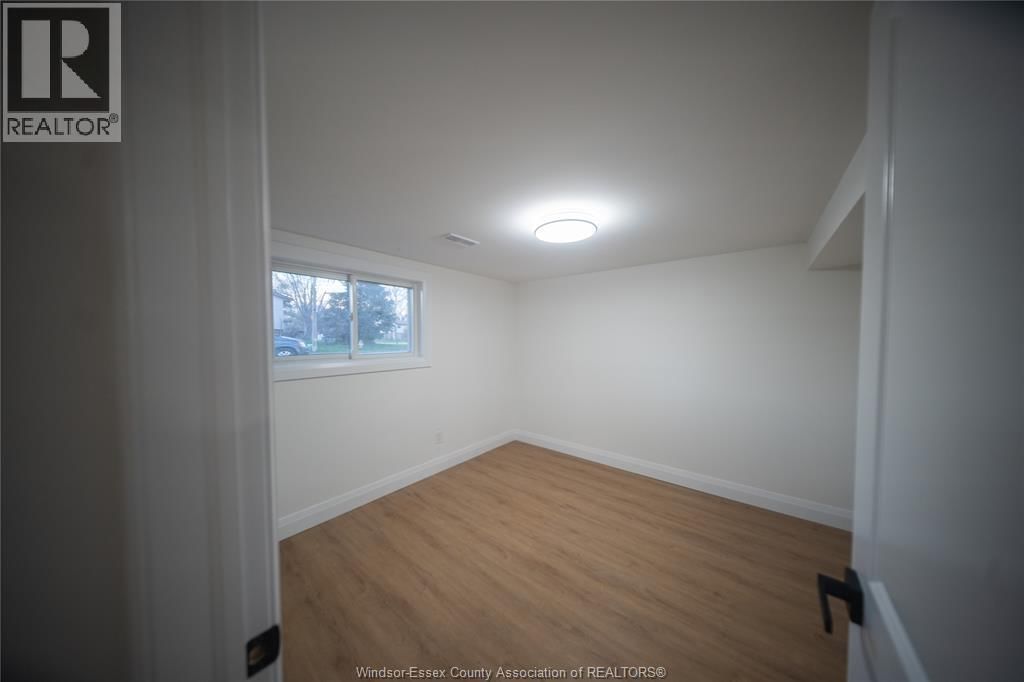 9691 AVERY LANE Image 21