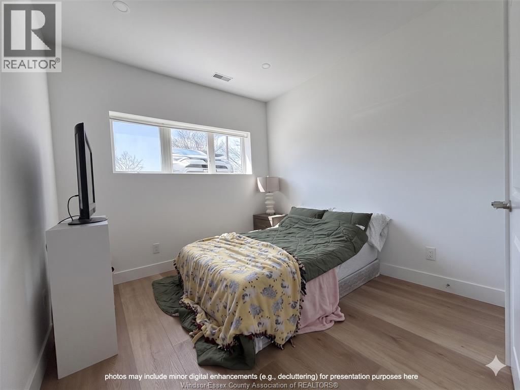 788 BRIDGE AVENUE Image 16