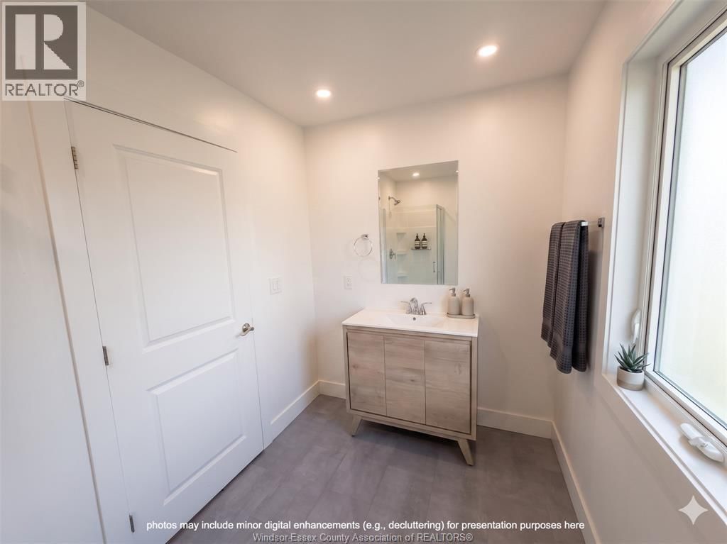 788 BRIDGE AVENUE Image 9