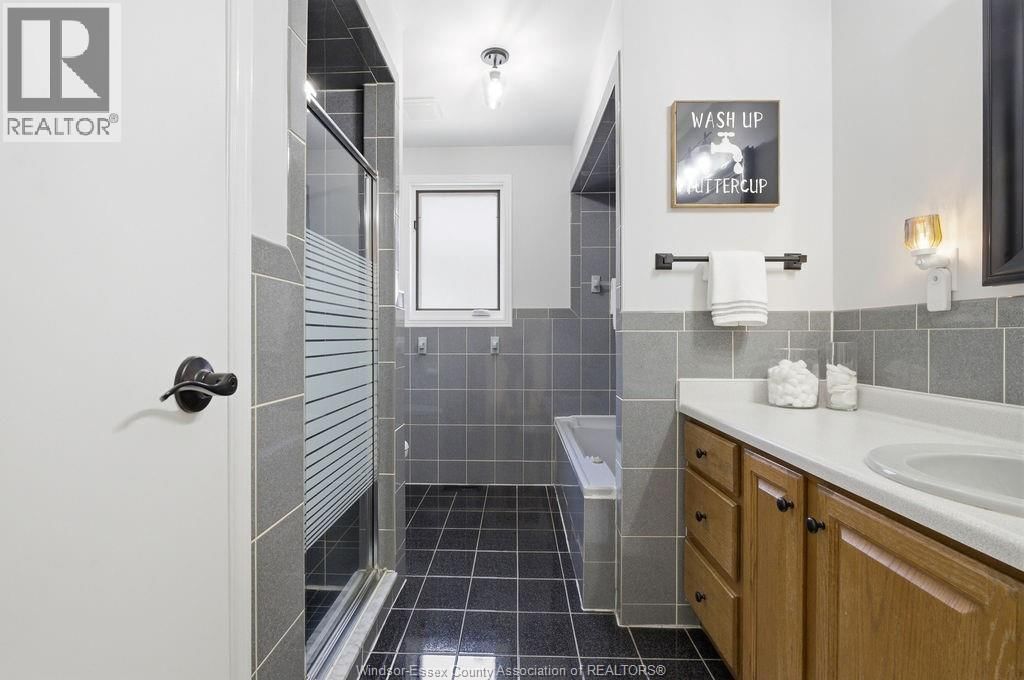 12311 VICKERY LANE Image 25