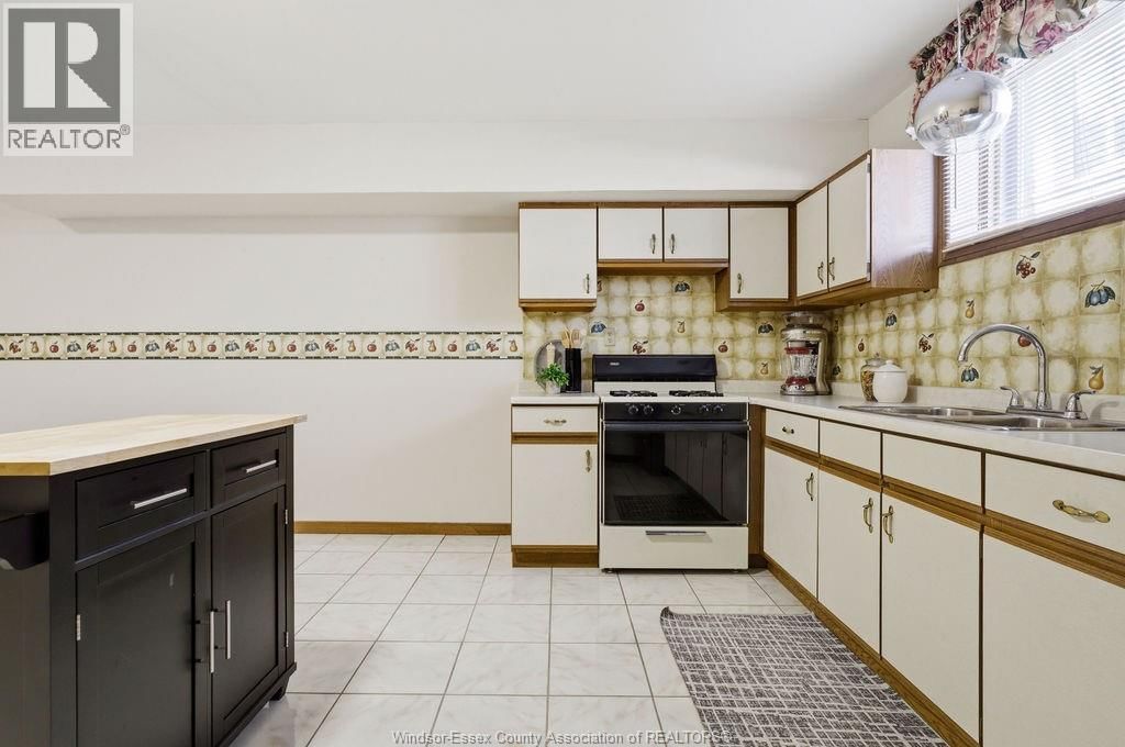 12311 VICKERY LANE Image 30