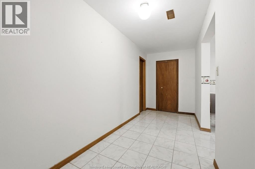 12311 VICKERY LANE Image 36