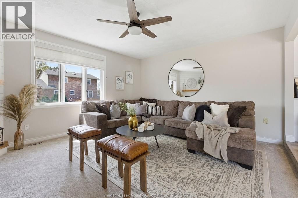 12311 VICKERY LANE Image 9