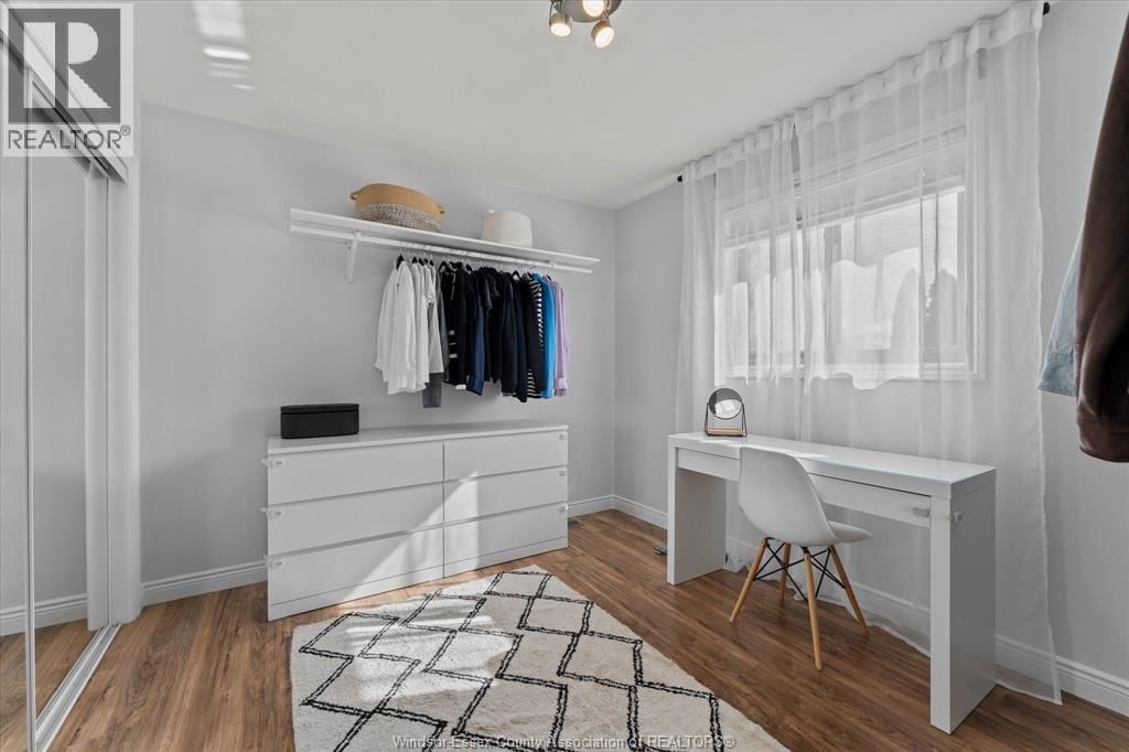 430 WOODRIDGE DRIVE Image 21