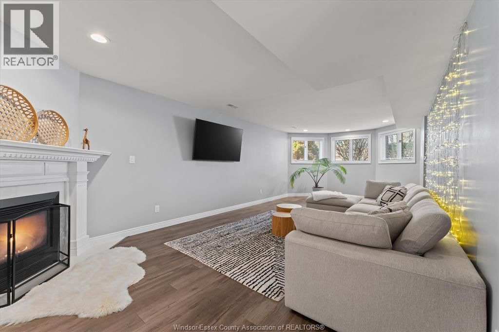 430 WOODRIDGE DRIVE Image 27