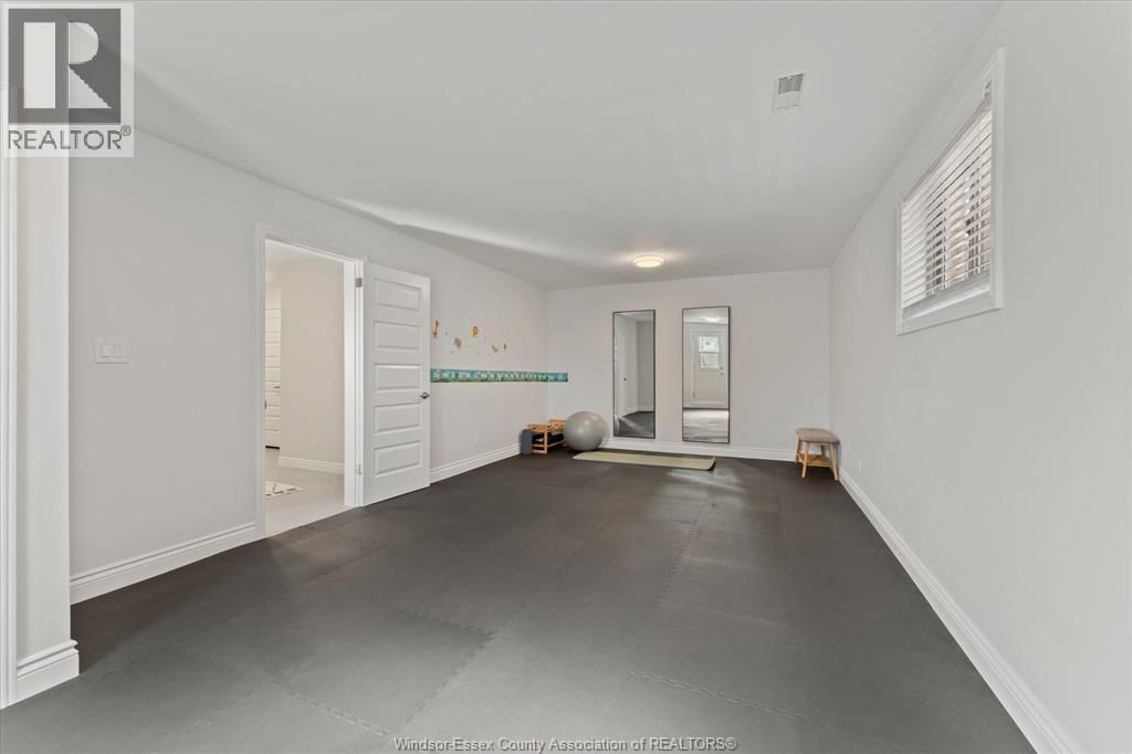 430 WOODRIDGE DRIVE Image 29