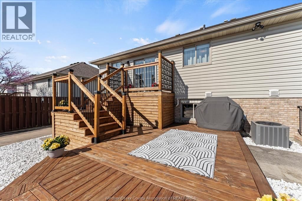 430 WOODRIDGE DRIVE Image 36