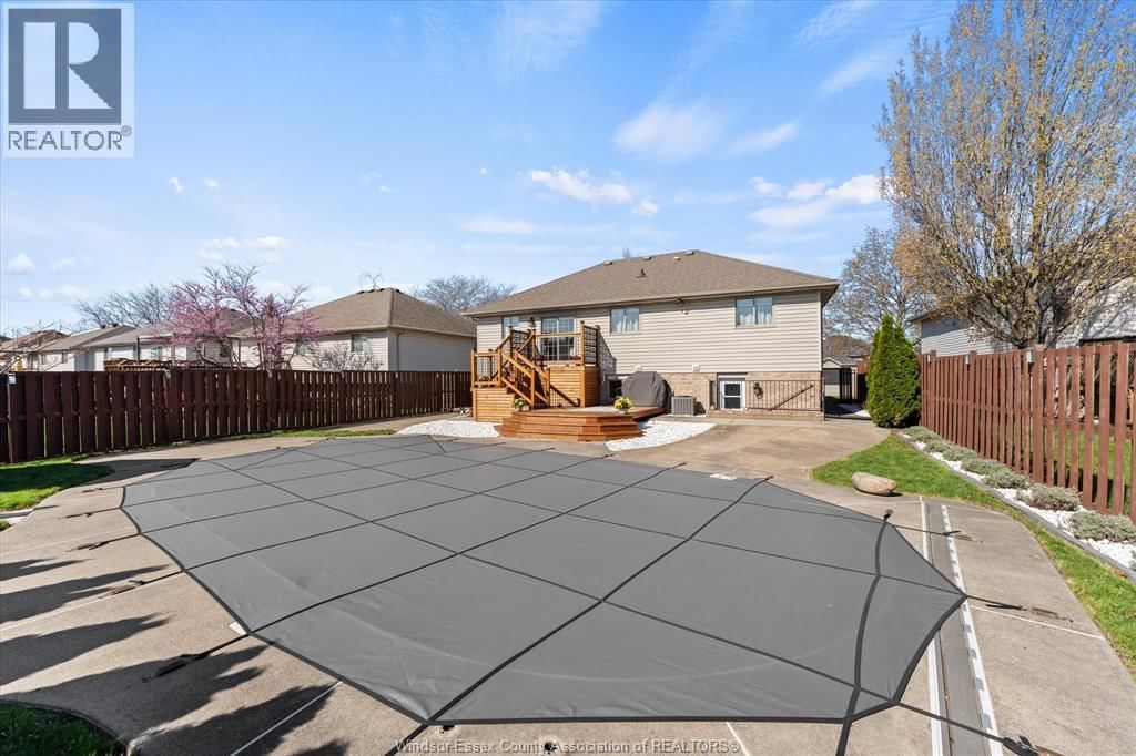 430 WOODRIDGE DRIVE Image 40