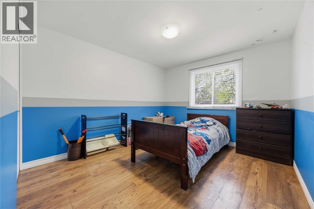 702 FROST COURT Image 16