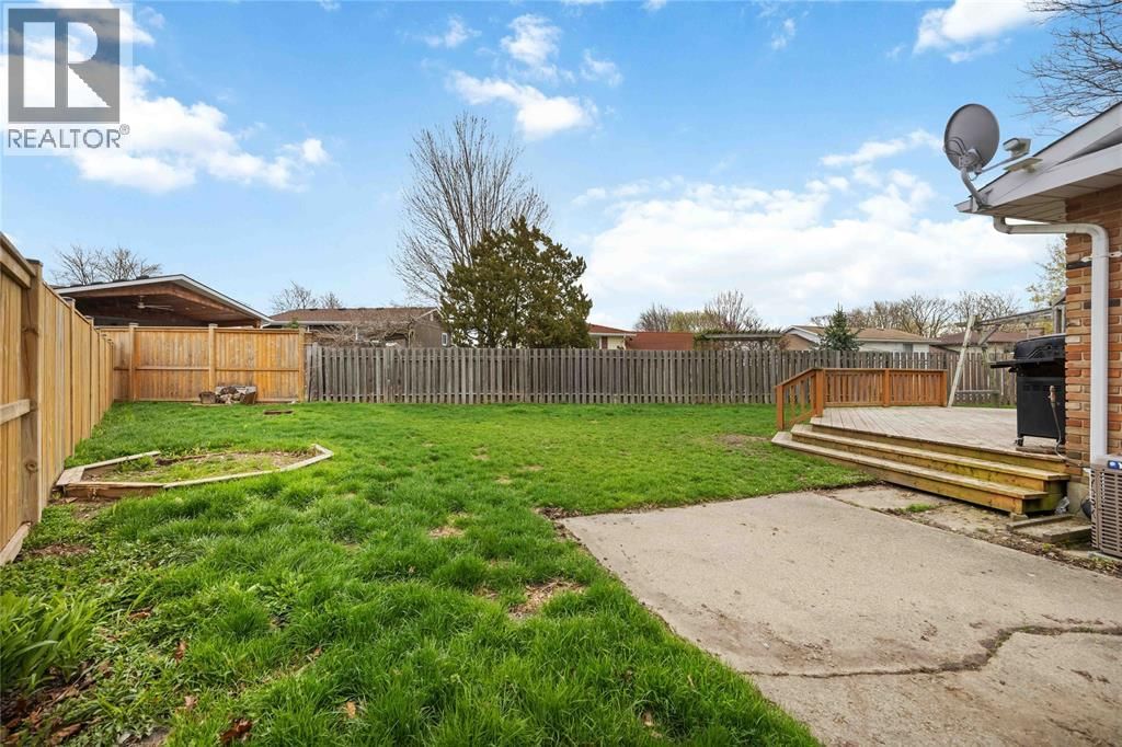 702 FROST COURT Image 28