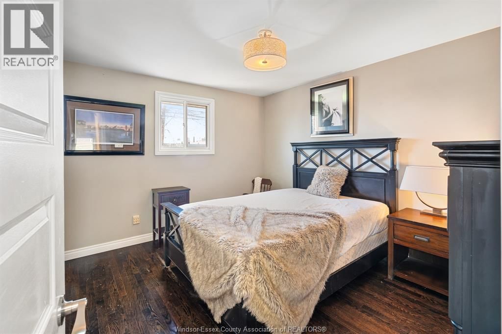 2707 ALEXIS ROAD Image 16