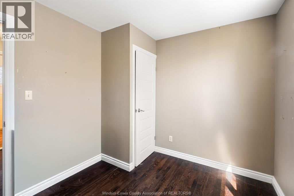 2707 ALEXIS ROAD Image 21