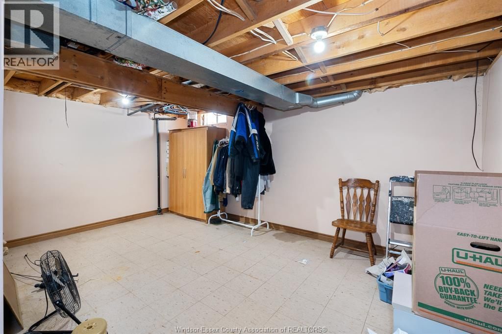 2707 ALEXIS ROAD Image 32