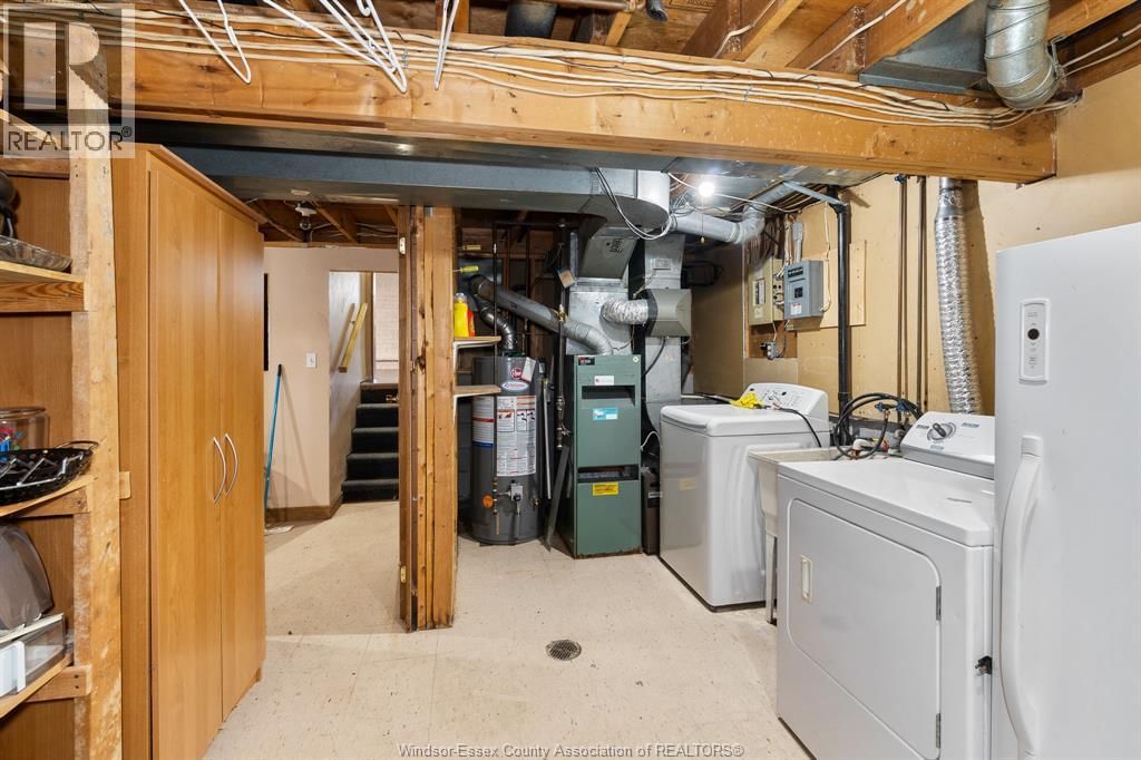 2707 ALEXIS ROAD Image 35