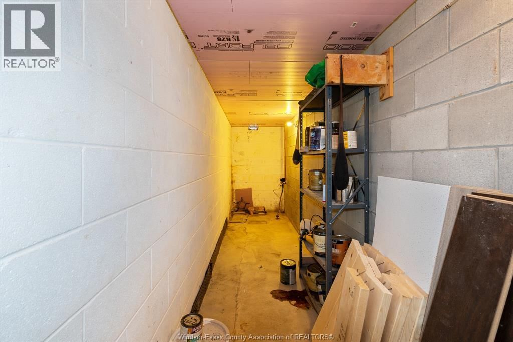 2707 ALEXIS ROAD Image 36