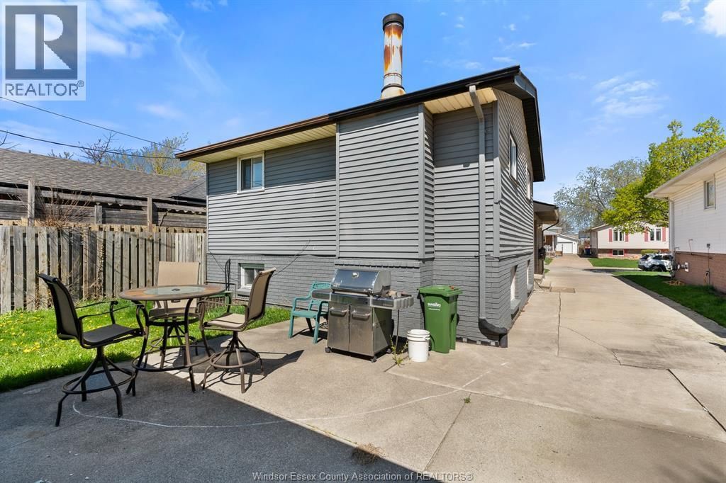 2707 ALEXIS ROAD Image 39