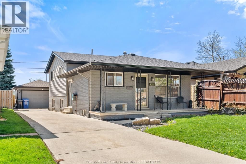 2707 ALEXIS ROAD Image 4