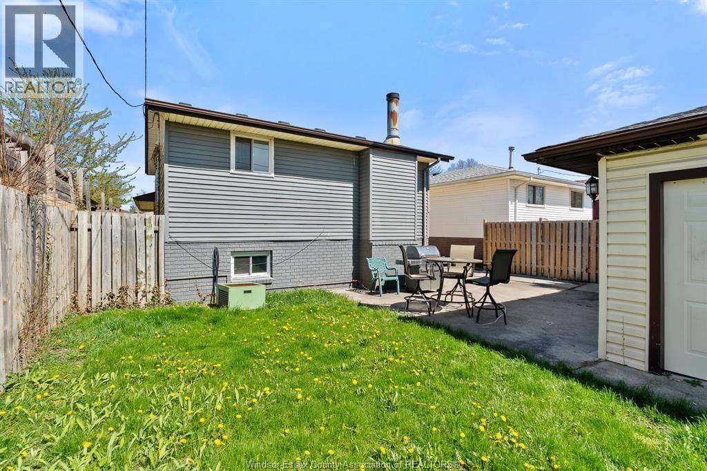 2707 ALEXIS ROAD Image 41