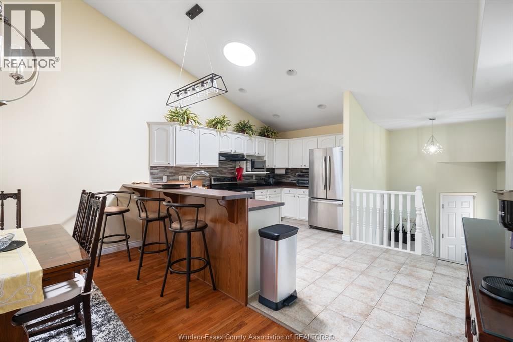 56 ANFRED STREET Image 11