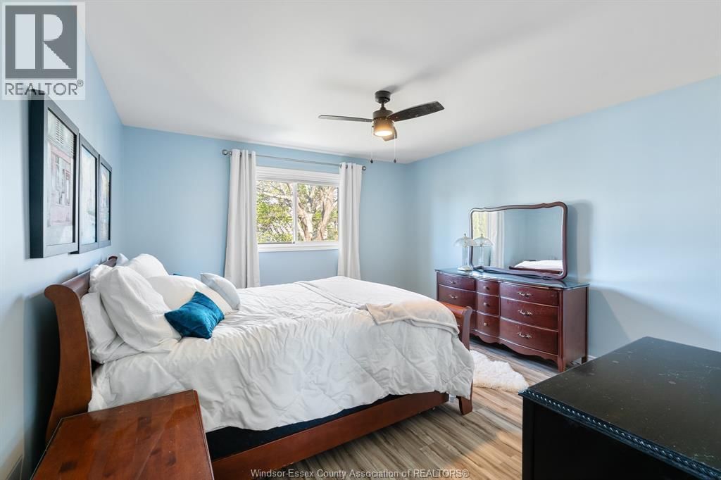 56 ANFRED STREET Image 19