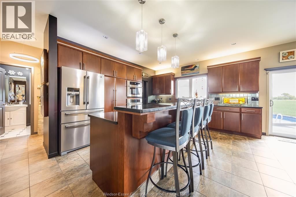 914 LAKESHORE ROAD 101 Image 11