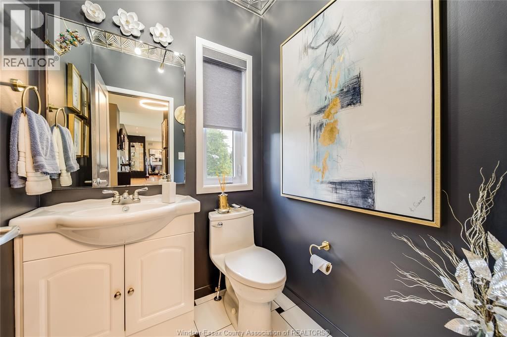 914 LAKESHORE ROAD 101 Image 19