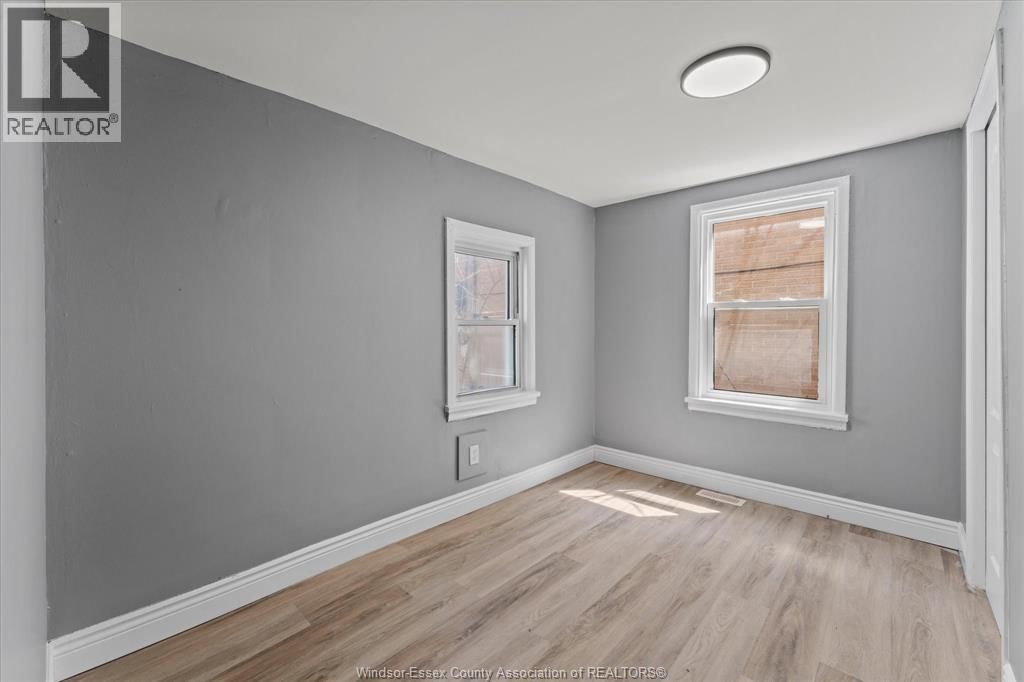 1210-1212 MONMOUTH Image 16