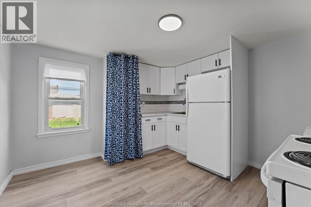 1210-1212 MONMOUTH Image 23