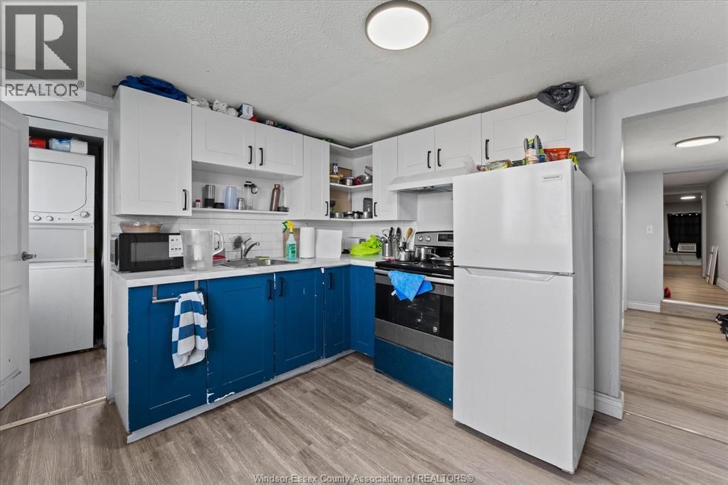 1210-1212 MONMOUTH Image 31