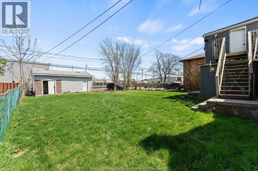 1210-1212 MONMOUTH Image 38