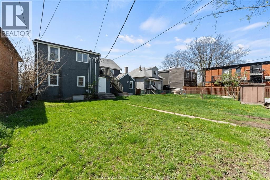 1210-1212 MONMOUTH Image 39