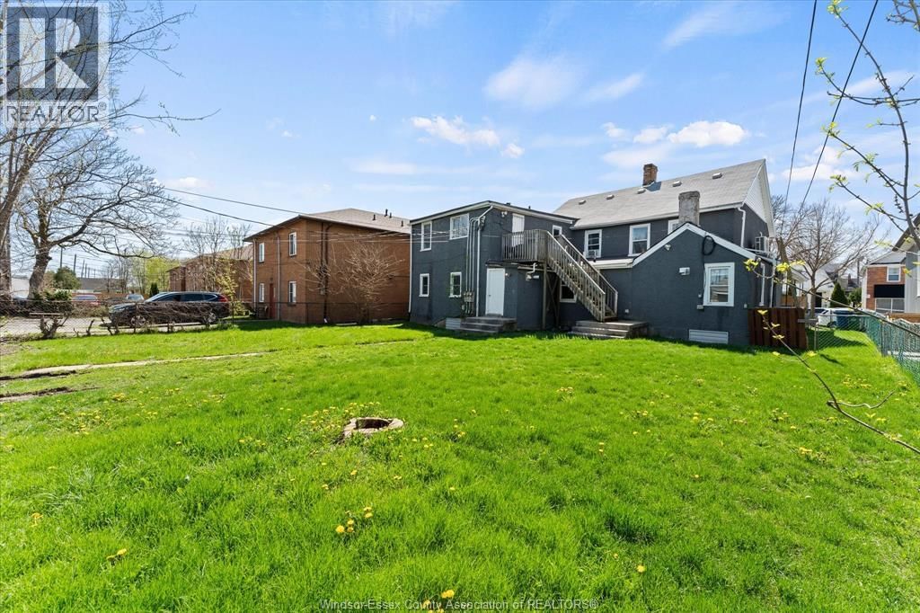 1210-1212 MONMOUTH Image 40