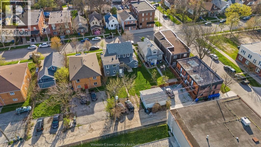 1210-1212 MONMOUTH Image 45