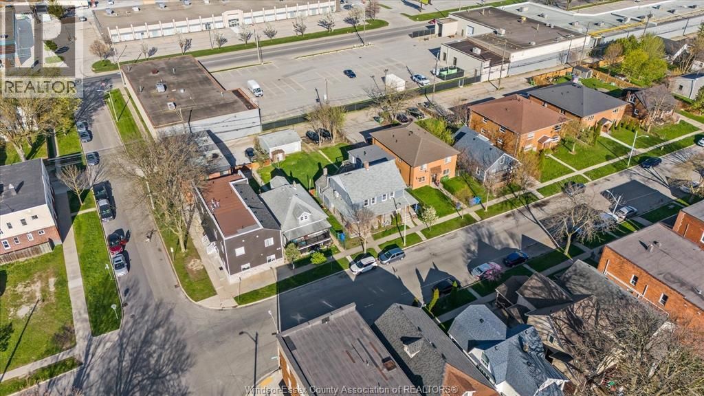 1210-1212 MONMOUTH Image 47