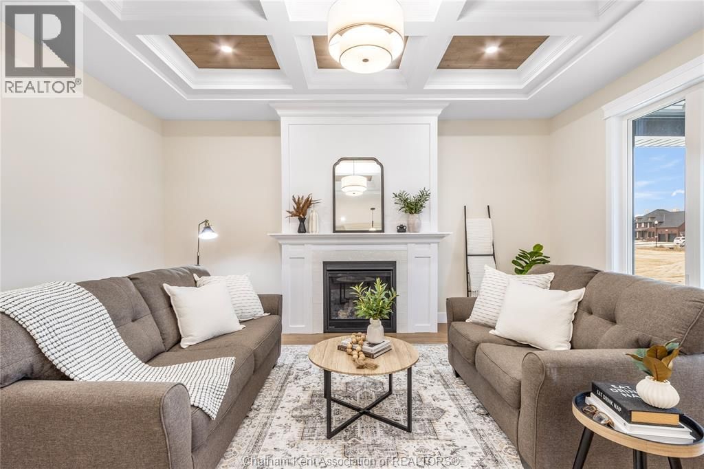 48 BLOOMINGTON WAY Image 10